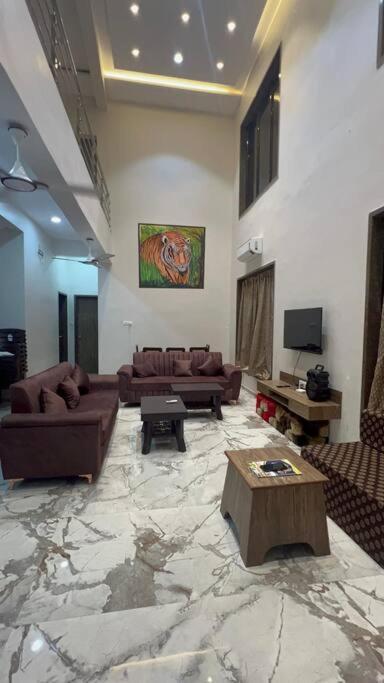 Gk Beach House 5Bhk Pvt Pool Βίλα Βομβάη Εξωτερικό φωτογραφία